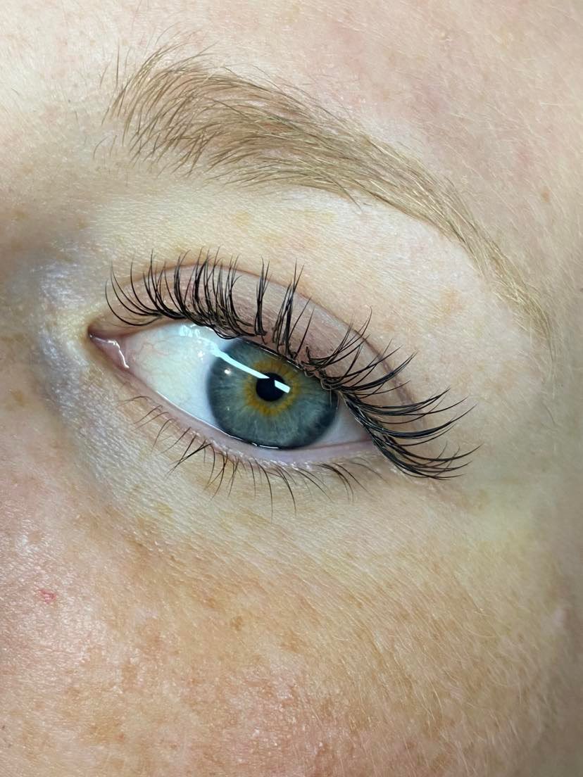 Extension de cils : cil à cil